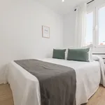 Rent 1 bedroom apartment of 74 m² in Madrid