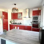 Rent 3 bedroom apartment of 63 m² in Lieusaint