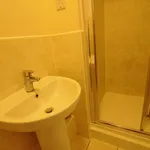 Rent 2 bedroom flat in Reading