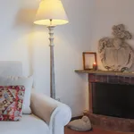 Rent 1 bedroom apartment of 48 m² in Florence