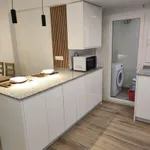 Alquilar 4 dormitorio apartamento en Valencia