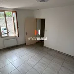 Rent 3 bedroom house of 47 m² in Junas