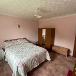 Rent 3 bedroom house in Wales