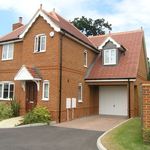 Rent 4 bedroom house in South East England