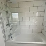 Rent 3 bedroom flat in Dunfermline