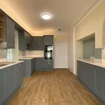 Rent 6 bedroom house in South East England