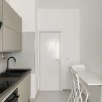 Rent a room of 80 m² in milan