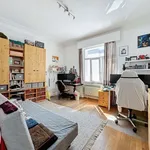 Huur 2 slaapkamer appartement in Ixelles