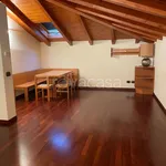 Rent 3 bedroom apartment of 90 m² in Casnate con Bernate