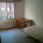 Rent a room in Valencia']