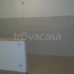 Affitto 3 camera appartamento di 90 m² in Frosinone