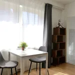 Rent 1 bedroom apartment of 34 m² in Cologne