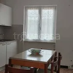 Rent 4 bedroom apartment of 80 m² in Rovegno