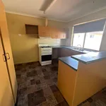 Rent 4 bedroom house in Roxby Downs