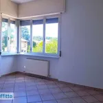 Rent 3 bedroom apartment of 106 m² in Lurate Caccivio