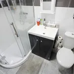 Rent 6 bedroom apartment in West Midlands