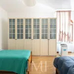 Rent 2 bedroom apartment of 50 m² in Milano