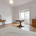 Rent 7 bedroom apartment in Lisbon