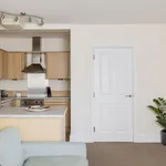 Rent 1 bedroom apartment in Cardiff