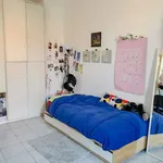 Rent a room in milan