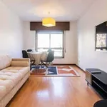 Rent 4 bedroom apartment in Senhora da Hora