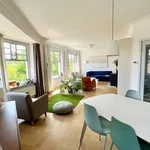 Huur 2 slaapkamer appartement van 129 m² in Den Haag