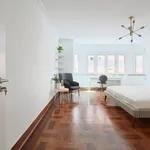 Rent 7 bedroom apartment in Lisbon