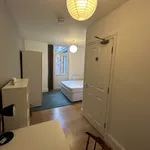 Rent 6 bedroom house in Worcester