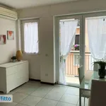 Affitto 2 camera casa di 60 m² in Milan