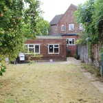 Rent 5 bedroom house in East Of England