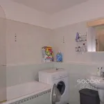 Pronajměte si 3 ložnic/e byt o rozloze 66 m² v Praha