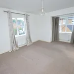 Rent 4 bedroom flat in East Midlands