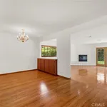 Rent 3 bedroom house of 187 m² in sherman oaks