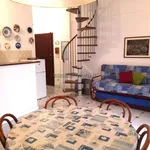 2-room flat good condition, third floor, Centro, Finale Ligure