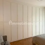 Affitto 4 camera appartamento di 130 m² in Parma