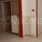 Rent 2 bedroom apartment of 90 m² in Altamura