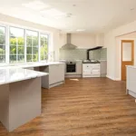 Rent 4 bedroom house in Northamptonshire