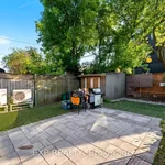 Rent 4 bedroom house in Toronto