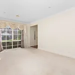 Rent 4 bedroom house in Surrey Hills