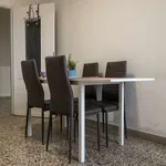 Rent a room in Milan