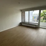 Rent 4 bedroom apartment of 83 m² in Krefeld