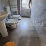 Affitto 2 camera casa di 90 m² in Lusiana Conco