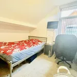 Rent 6 bedroom apartment in East Midlands