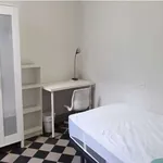 Rent a room in granada