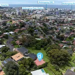 Rent 3 bedroom house in Wollongong