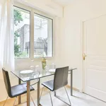 Rent 1 bedroom apartment of 27 m² in Paris