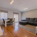 Rent a room of 90 m² in valencia