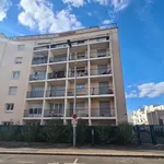 Appartement de 82 m² avec 4 chambre(s) en location à ORLEANS