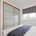 Rent 2 bedroom apartment in Glasgow