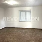 Rent 3 bedroom house of 40 m² in Plovdiv